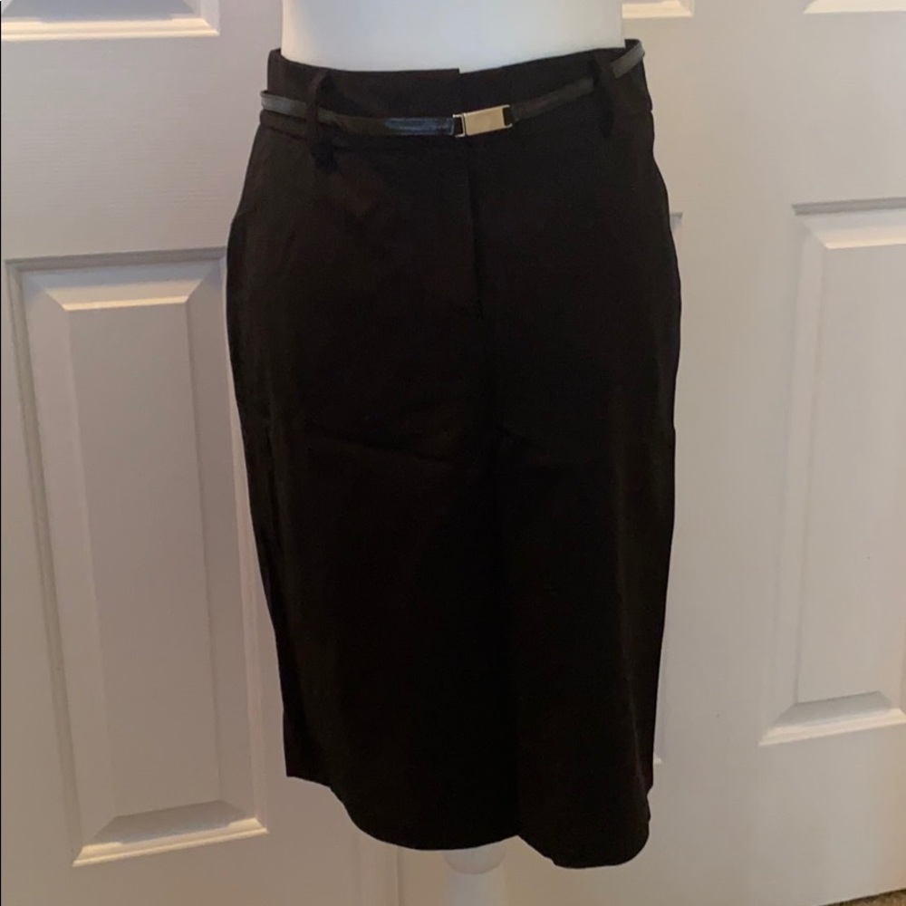 High rise skirt
